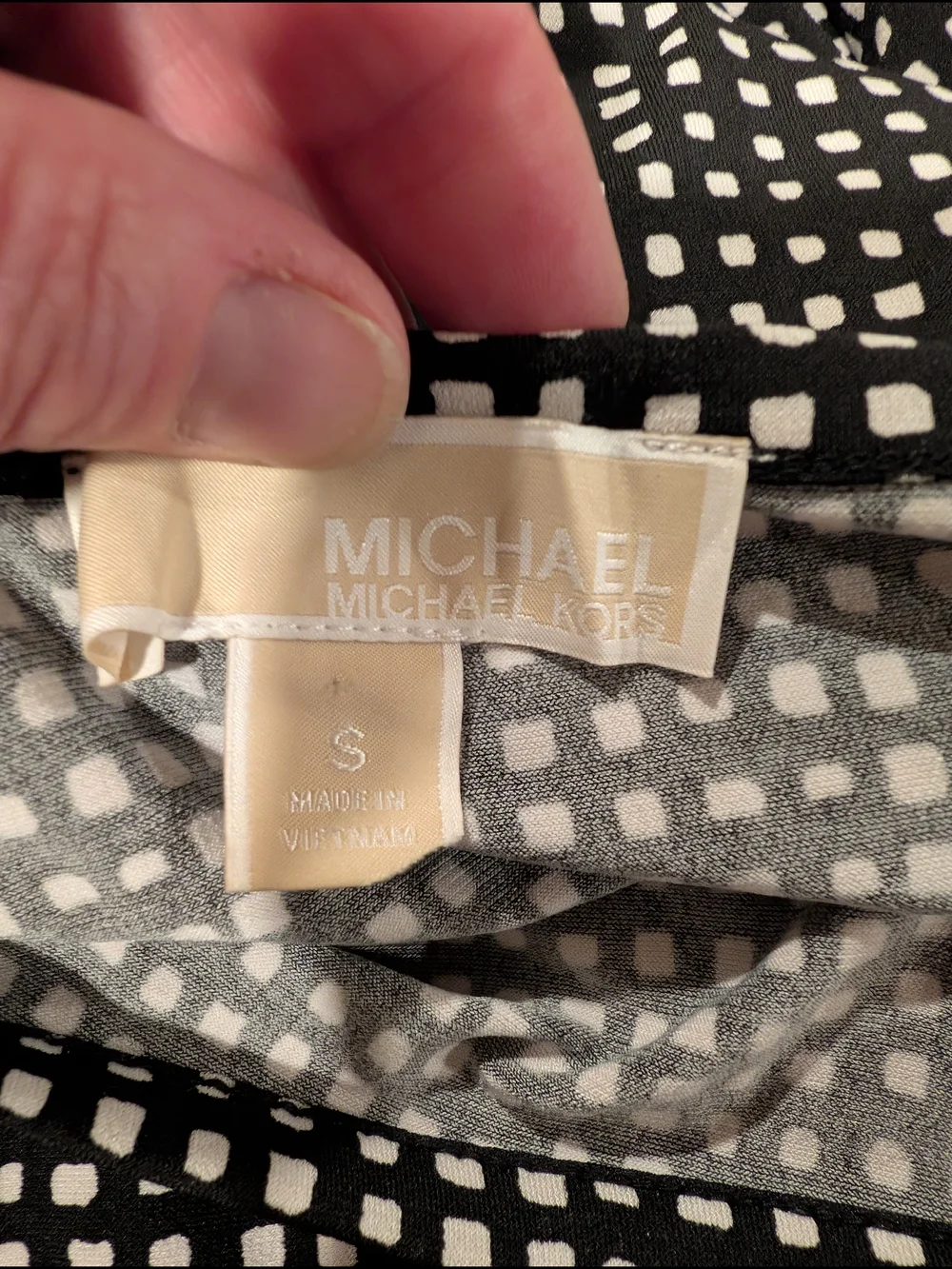 Michael Kors black white